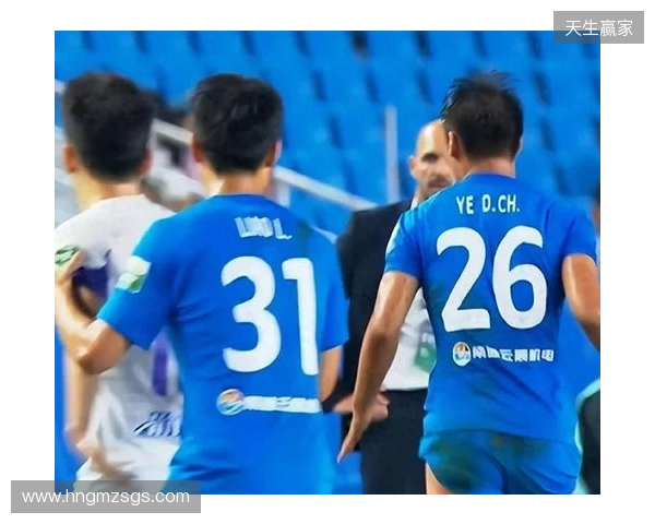 德转:原天津津门虎球员阮杨以自由转会的形式重返南通支云 德转:原天津津门虎球员阮杨以自由转会的形式重返南通支云