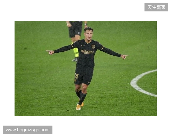 巴萨官方:莱万左眼眶骨折,将缺席对阵马竞的比赛 巴萨官方:莱万左眼眶骨折,将缺席对阵马竞的比赛